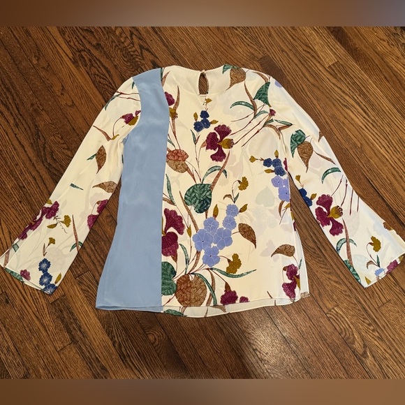 Diane Von Furstenberg Floral Print Asymmetrical Pattern Silk Blouse Size 2 - Picture 12 of 12